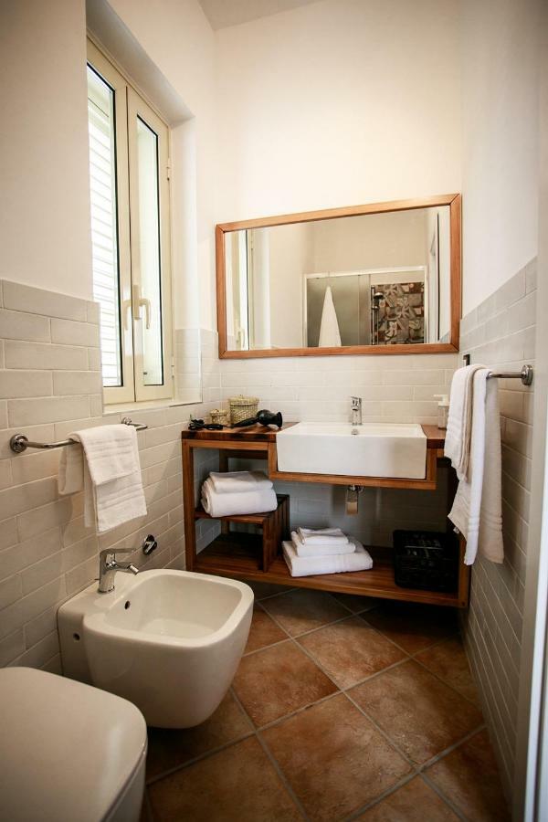 B&B Scirocco House Oliveri Exterior photo