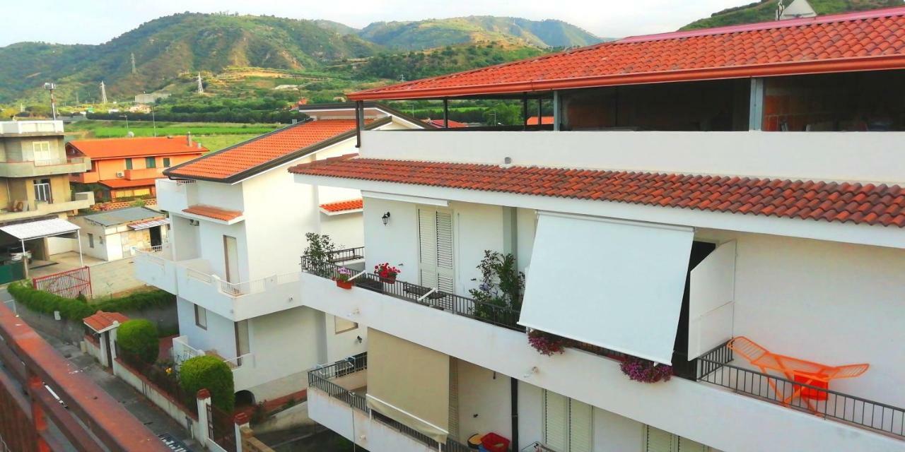 B&B Scirocco House Oliveri Exterior photo